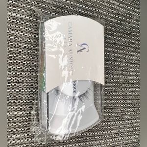camara aunique lashes